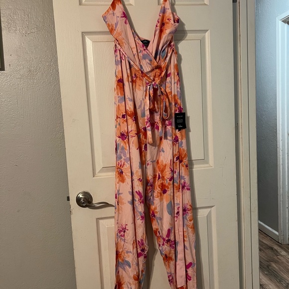 Blush Pink Floral Print Wide Leg Jumpsuit - Picture 4 of 4